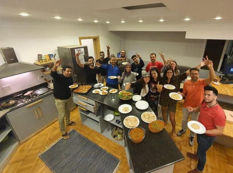 Madina Hostel Kairo Exteriör bild